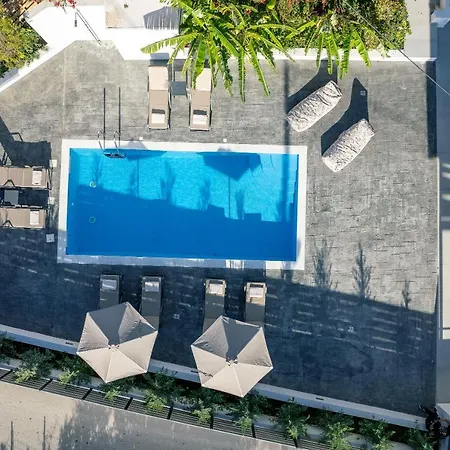 Newly Renovated Queen Bee Villa, With Private Pool & Ping-pong Table *