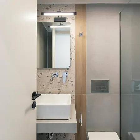 Newly Renovated Queen Bee Villa, With Private Pool & Ping-pong Table Вилла Принос