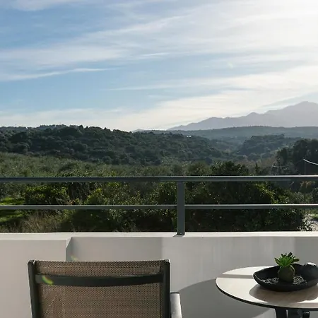 Вилла Newly Renovated Queen Bee Villa, With Private Pool & Ping-pong Table *